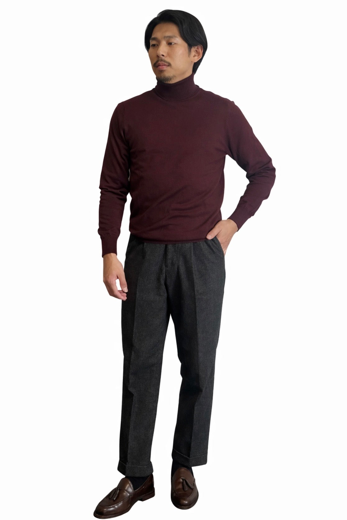 タートルネックニット